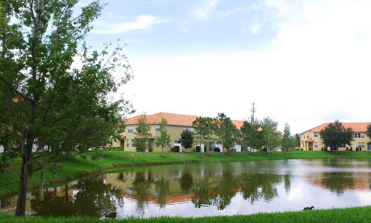 Four Bedrooms Townhome 5161 Кисими Екстериор снимка